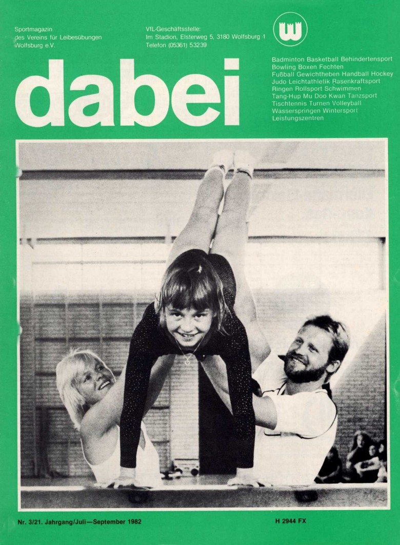 3 / 1982
